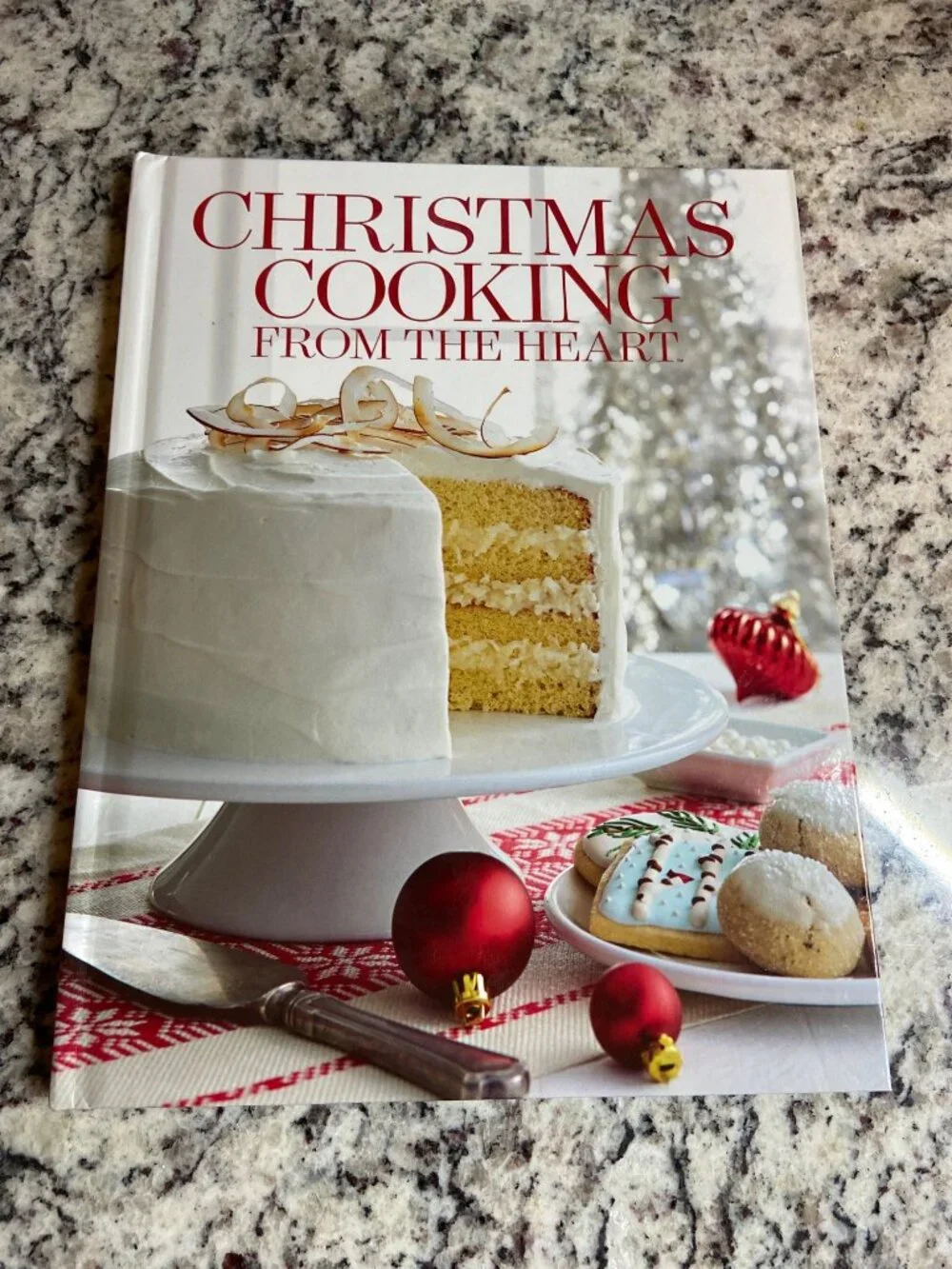 Better Homes & Gardens Christmas Cooking from the Heart 2019 Hardcover
